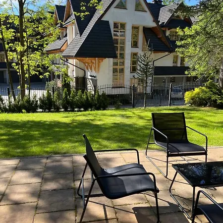 Gorski Z Ogrodkiem Zakopane Exteriér fotografie
